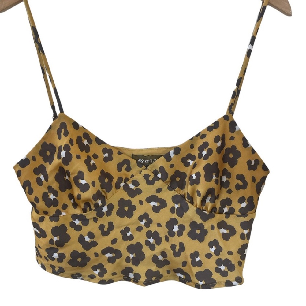 💛💛 4/$25 4SI3NNA Floral Cropped Tank Top/ LG